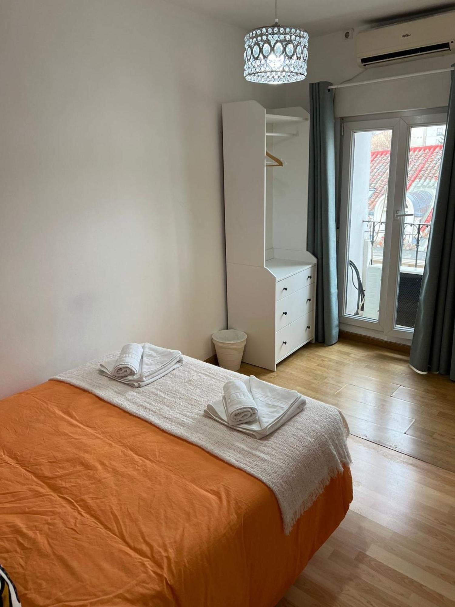Hostal Flat55Madrid Exterior photo