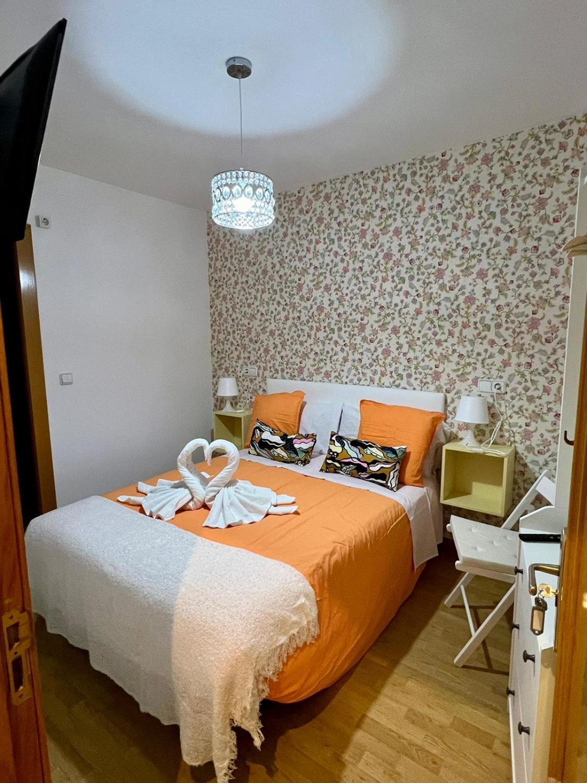 Hostal Flat55Madrid Exterior photo